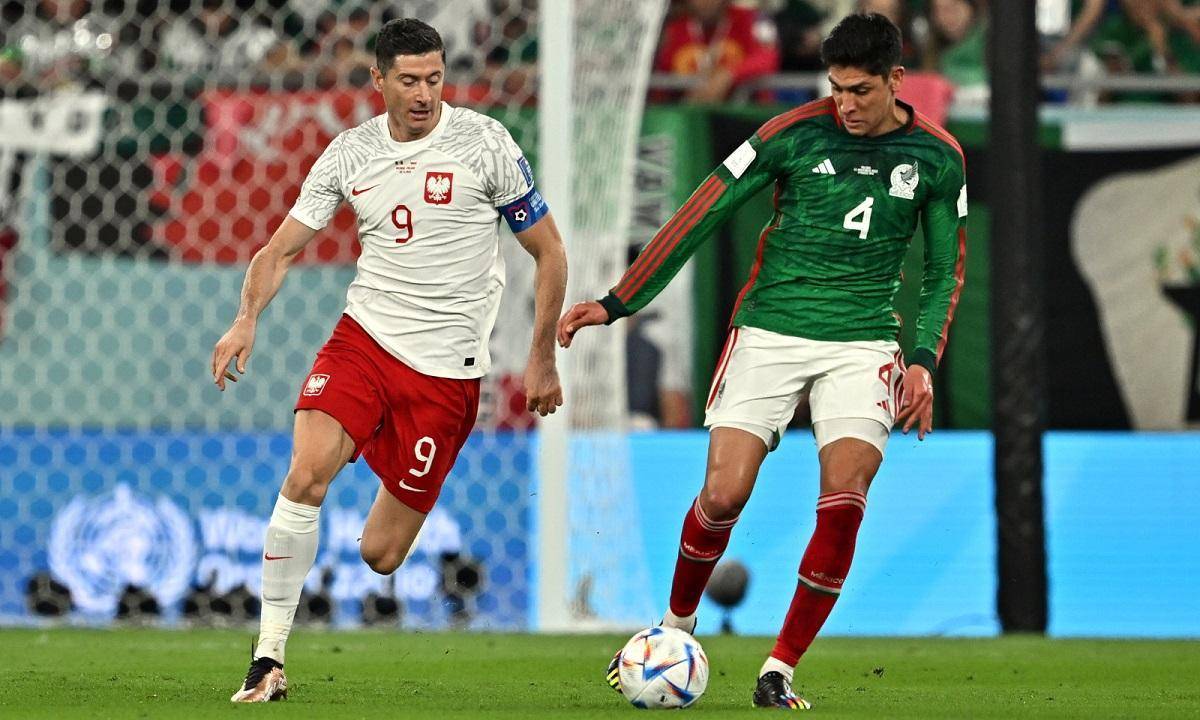 莱万多夫斯基在IG比赛中表现优异，锐不可当引发热议！