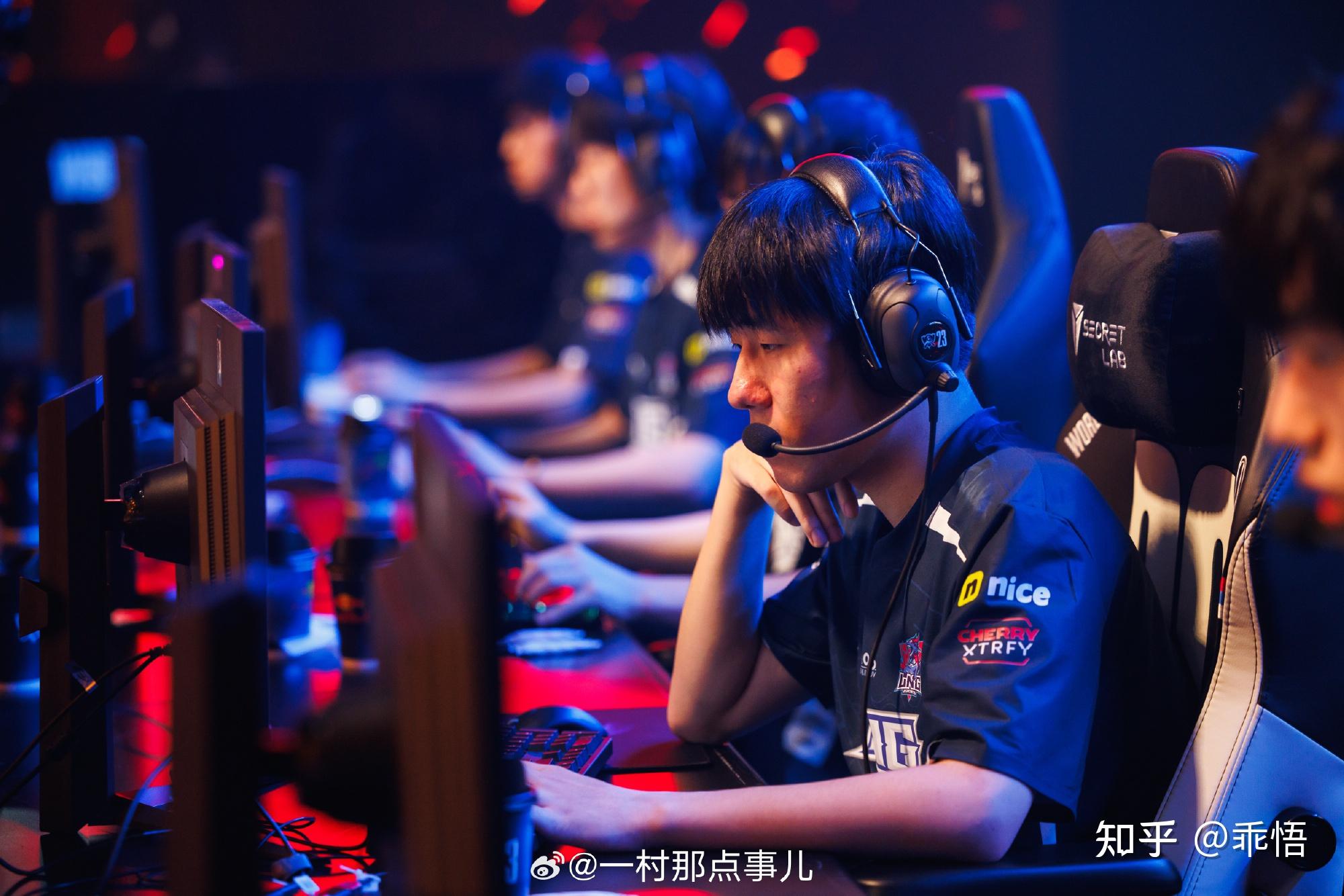 Scout迎来五赛季出色发挥，TES观众热烈欢呼！