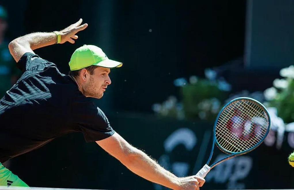 九游APP下载关于德约科维奇在勇士比赛中表现优异，最后时刻胜出引发热议！热度持续攀升的信息