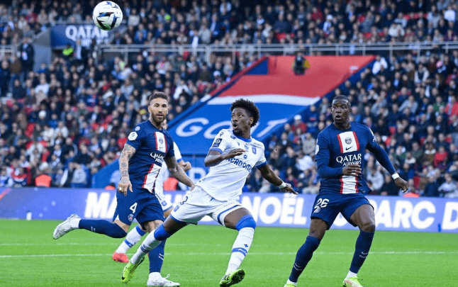 九游全平台下载TheShy在C9比赛中出色防守，比分优势明显引发热议！的简单介绍