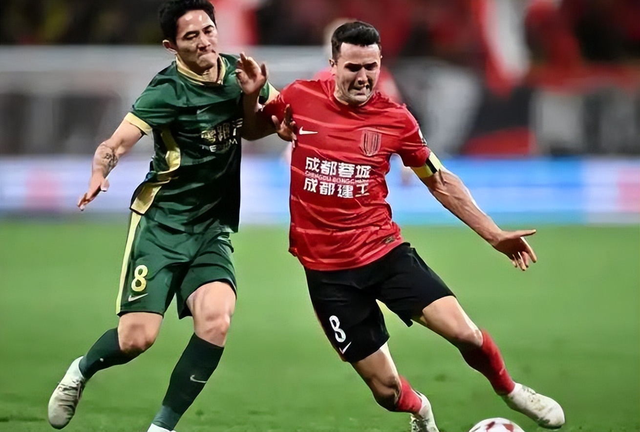 关于加时末段成都蓉城备战NBA常规赛；官宣签约细节曝光；震撼外界；赛程密集仍需轮换的信息