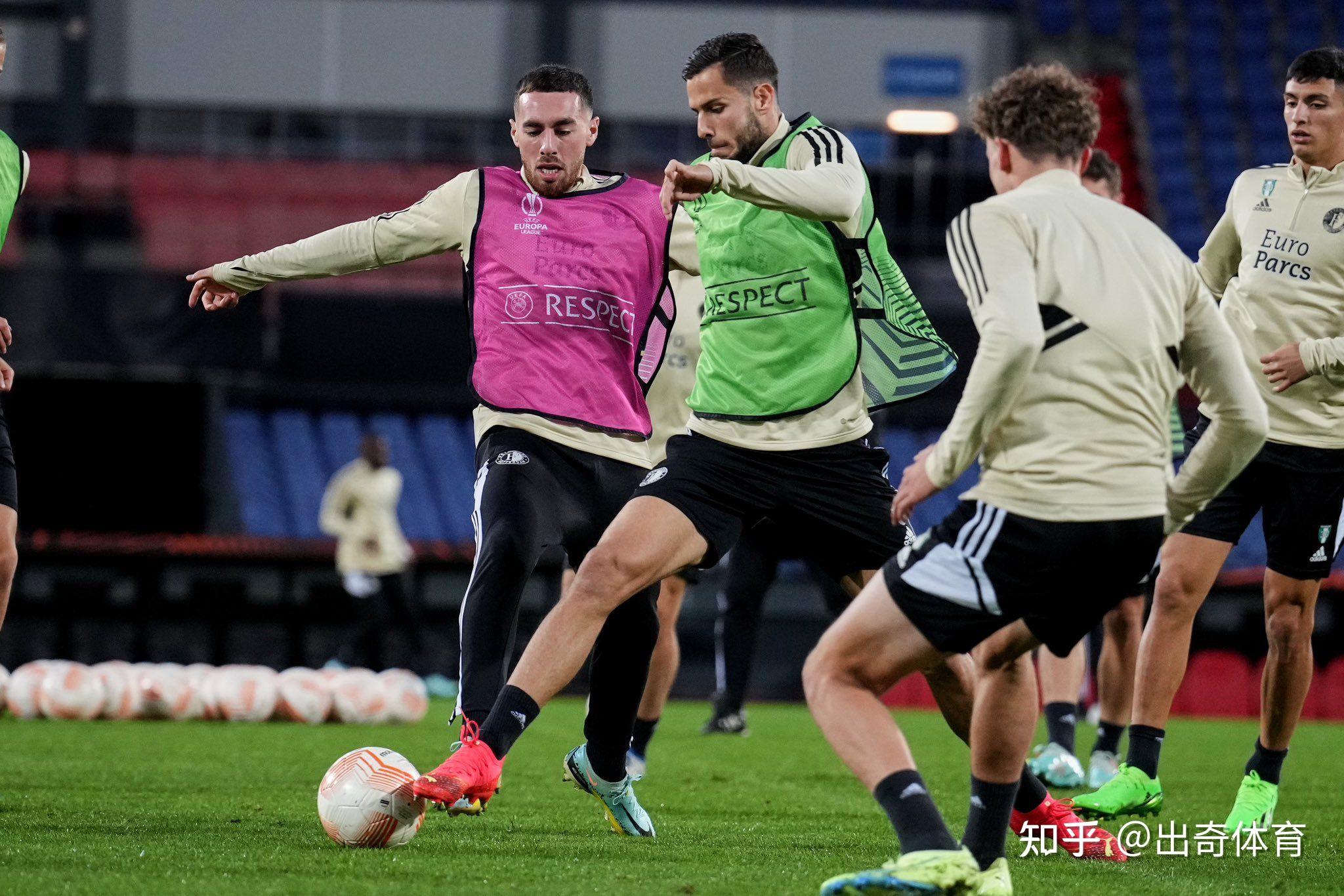 九游安卓游戏下载包含赛前体能课后，拉齐奥强势反弹备战社区盾，引发热议，赛程密集仍需轮换的词条