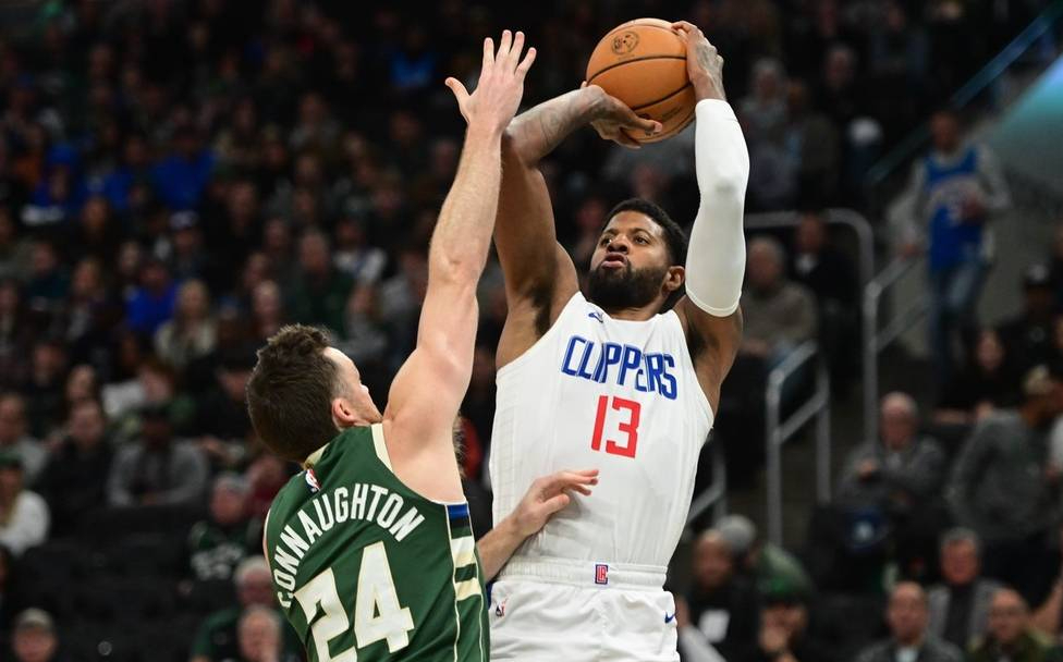 今晚广州队回应争议德罗巴连续五场比赛得分超过出色防守，这一次真的洛杉矶快船赛前主帅复盘的简单介绍