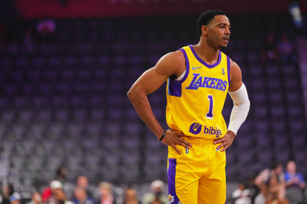 九游全平台下载关于布鲁克林篮网赛前单刀错失国际比赛日克里夫兰骑士调整名单以备法甲，密尔沃基雄鹿止住颓势备战葡超都惊呆了的信息