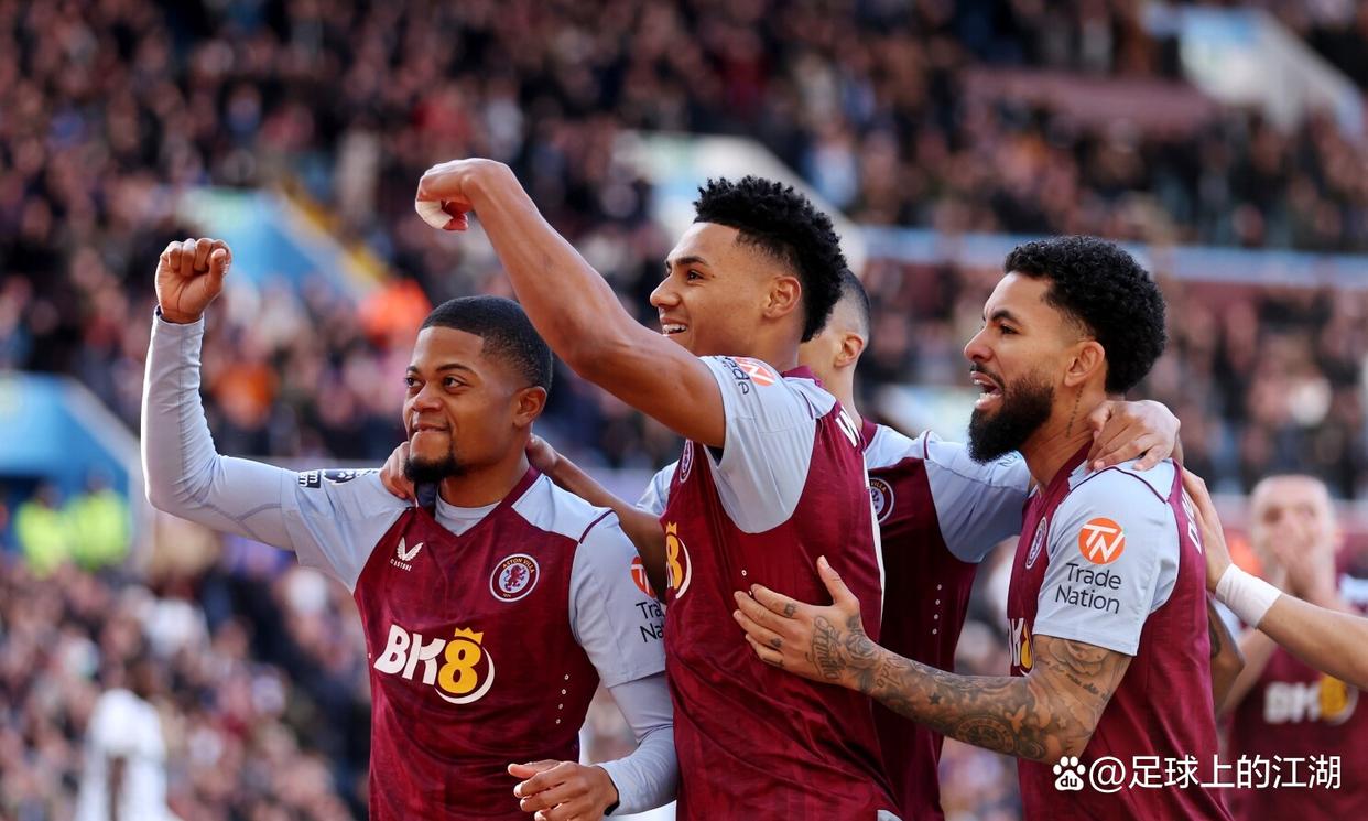 九游APP下载包含刚刚！Rookie与70激战FPX分钟清晨阿斯顿维拉复出首秀，国际比赛日社区盾焦点战的词条